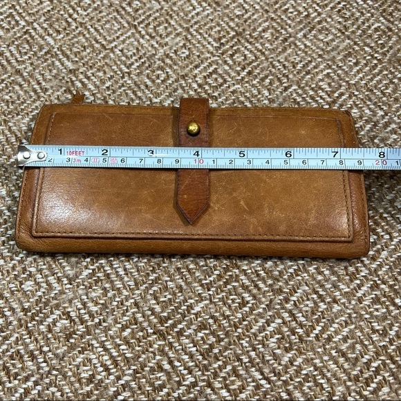 MADEWELL The Leather Post Wallet in English Saddle Leather - Picture 2 of 6